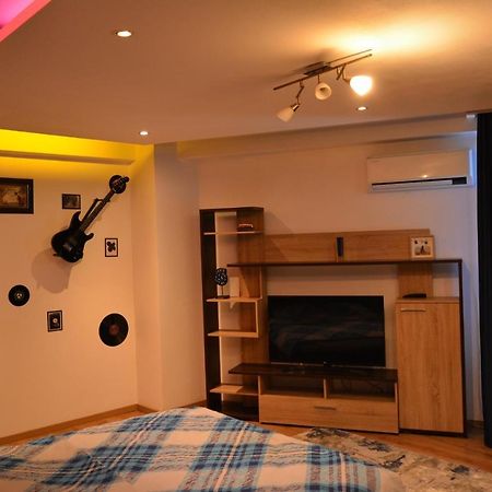 M@D Music Apartment 티미쇼아라 외부 사진